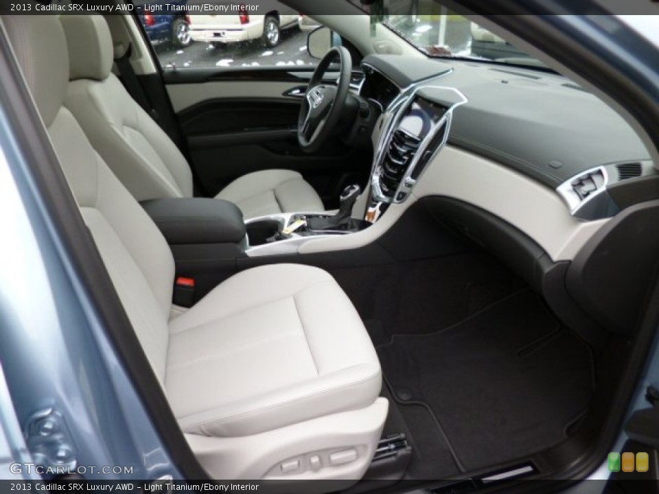 Light Titanium/Ebony Interior Photo for the 2013 Cadillac SRX Luxury AWD #78909319