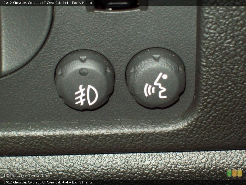 Ebony Interior Controls for the 2012 Chevrolet Colorado LT Crew Cab 4x4 #78910266