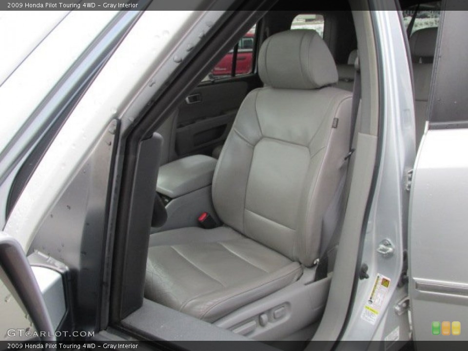 Gray Interior Front Seat for the 2009 Honda Pilot Touring 4WD #78933819