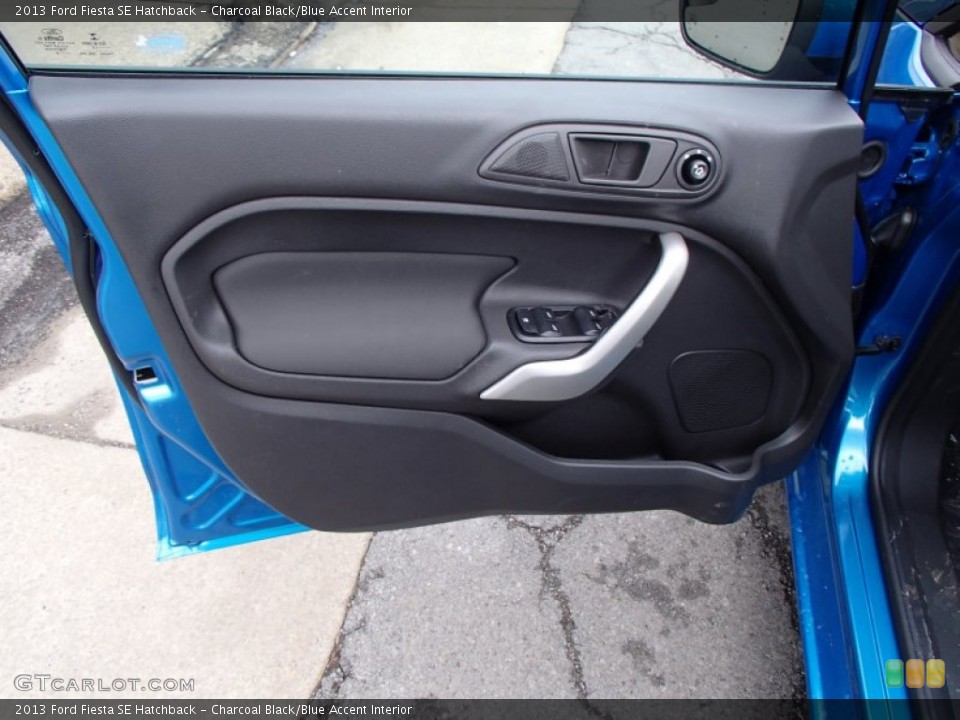 Charcoal Black/Blue Accent Interior Door Panel for the 2013 Ford Fiesta SE Hatchback #78940989
