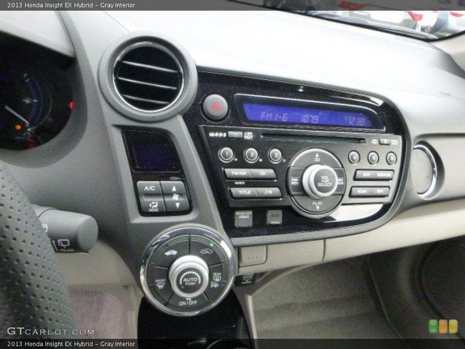 Gray Interior Controls for the 2013 Honda Insight EX Hybrid #78945365