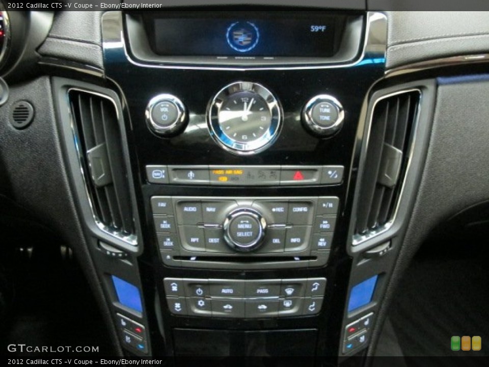 Ebony/Ebony Interior Controls for the 2012 Cadillac CTS -V Coupe #78950137
