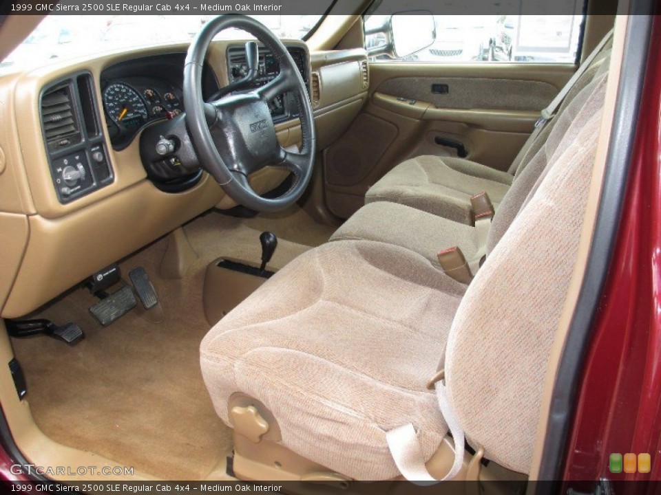 Medium Oak Interior Photo for the 1999 GMC Sierra 2500 SLE Regular Cab 4x4 #78990915