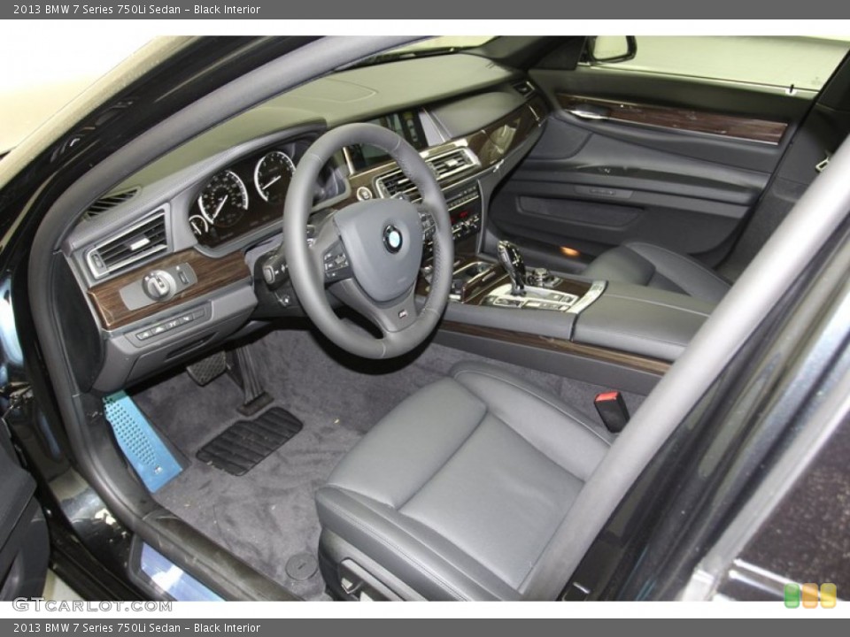 Black Interior Photo for the 2013 BMW 7 Series 750Li Sedan #78992595