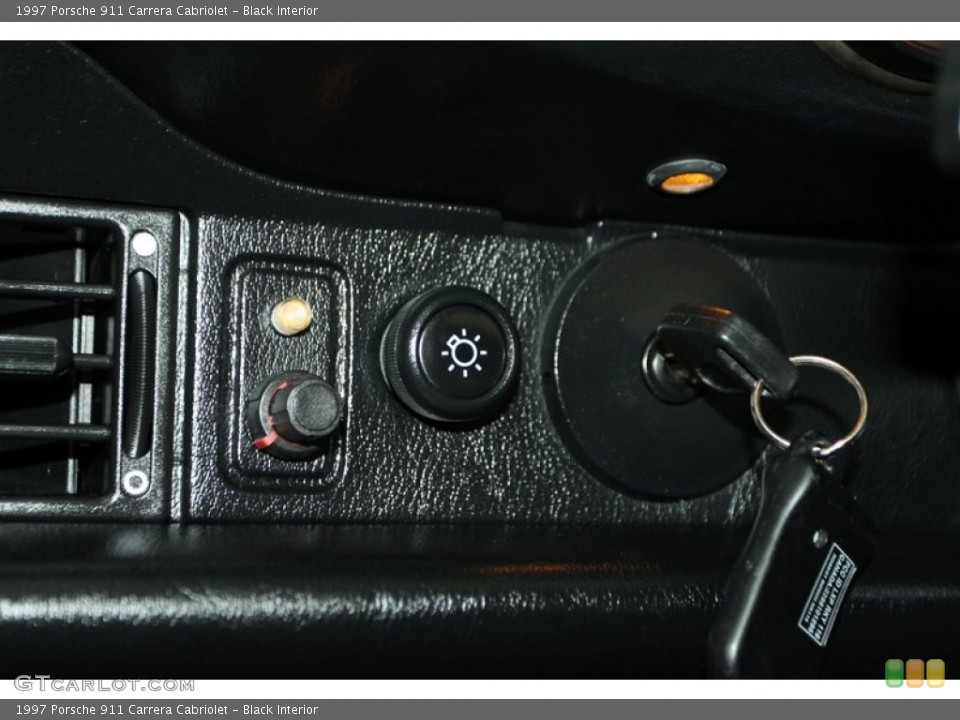 Black Interior Controls for the 1997 Porsche 911 Carrera Cabriolet #79011133