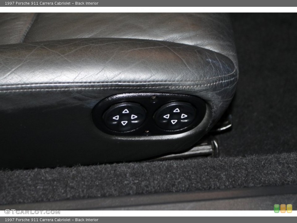 Black Interior Controls for the 1997 Porsche 911 Carrera Cabriolet #79011386