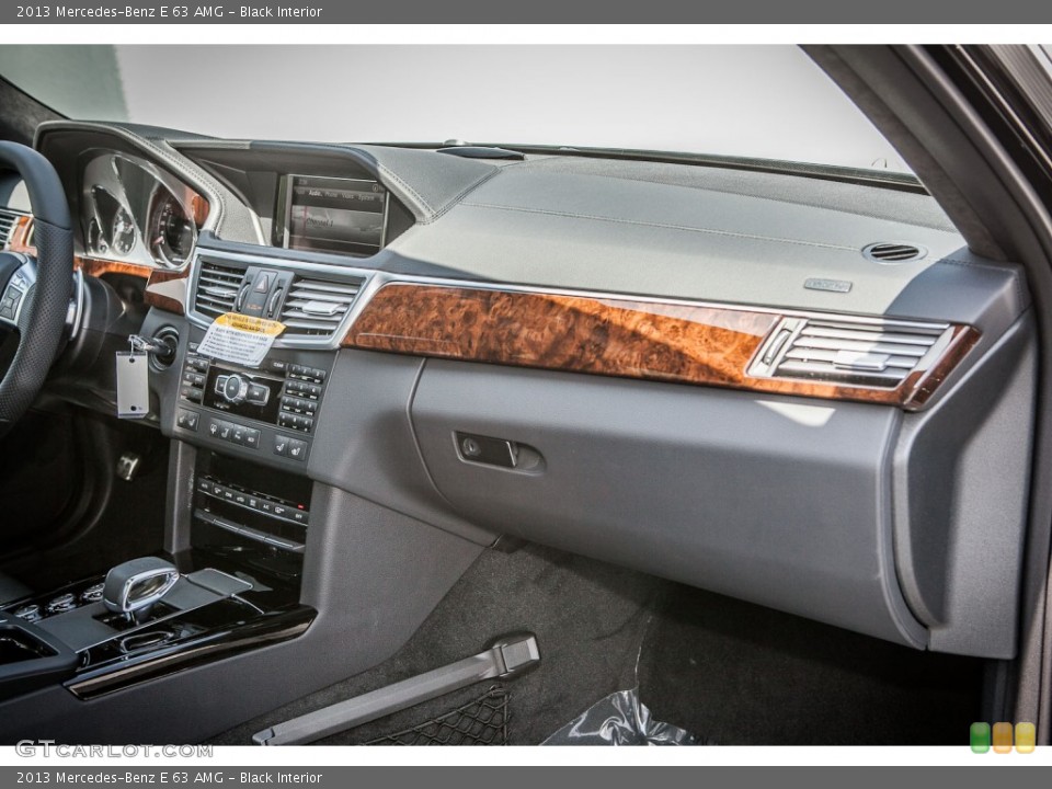 Black Interior Dashboard for the 2013 Mercedes-Benz E 63 AMG #79024300