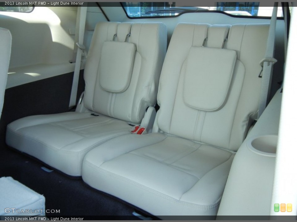 Light Dune Interior Rear Seat for the 2013 Lincoln MKT FWD #79038417