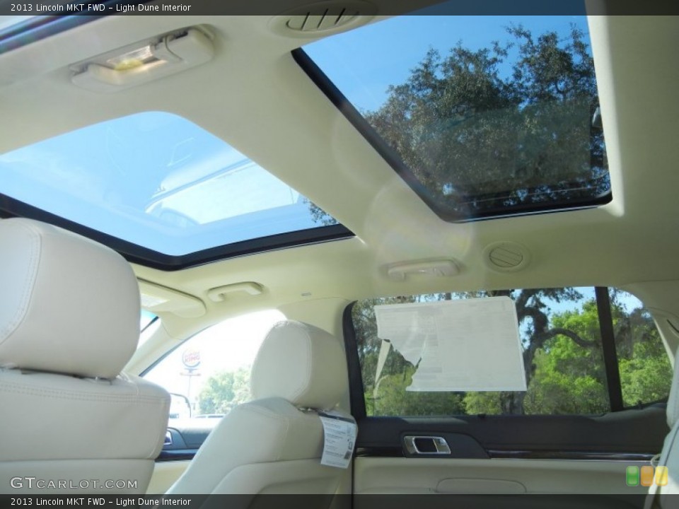 Light Dune Interior Sunroof for the 2013 Lincoln MKT FWD #79038440