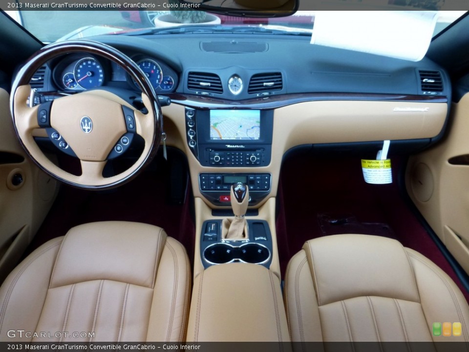 Cuoio Interior Dashboard for the 2013 Maserati GranTurismo Convertible GranCabrio #79049095