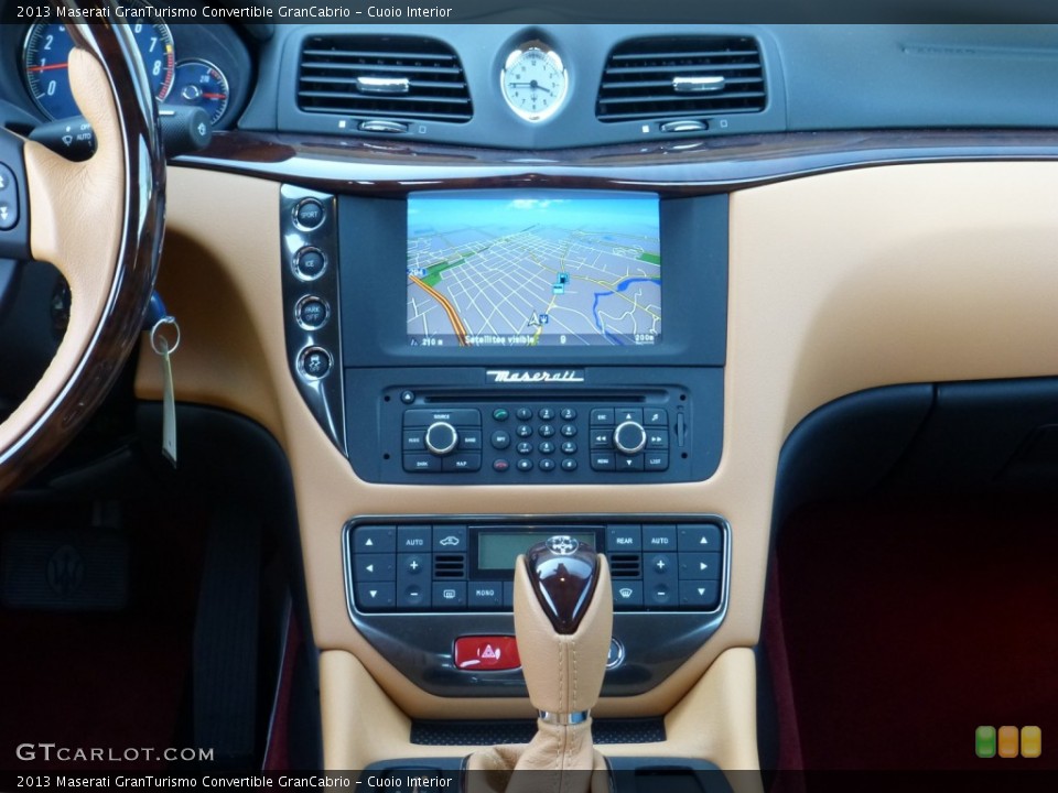 Cuoio Interior Controls for the 2013 Maserati GranTurismo Convertible GranCabrio #79049259