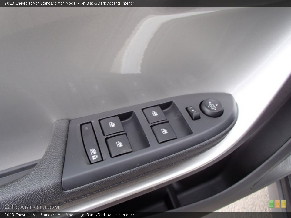 Jet Black/Dark Accents Interior Controls for the 2013 Chevrolet Volt  #79067347