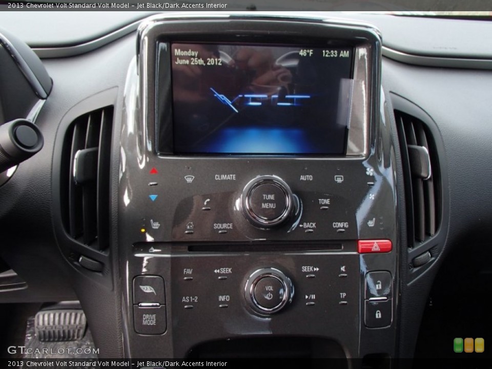 Jet Black/Dark Accents Interior Controls for the 2013 Chevrolet Volt  #79067368