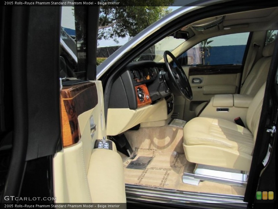 Beige 2005 Rolls-Royce Phantom Interiors