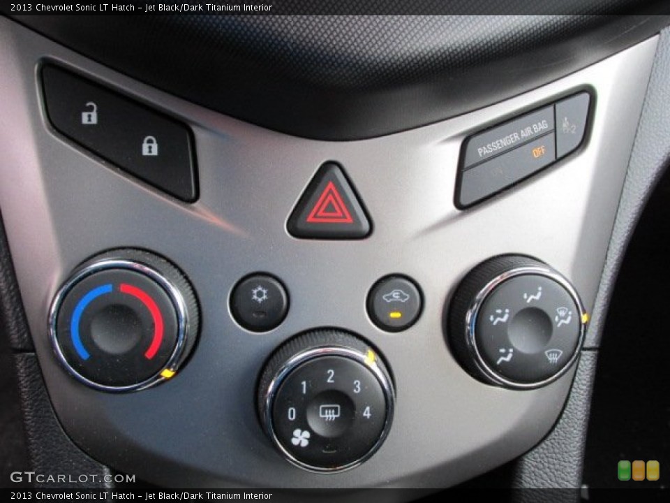 Jet Black/Dark Titanium Interior Controls for the 2013 Chevrolet Sonic LT Hatch #79090579