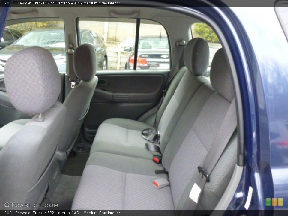 Medium Gray Interior Rear Seat for the 2001 Chevrolet Tracker ZR2 Hardtop 4WD #79091095