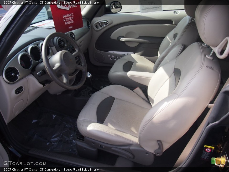 Taupe/Pearl Beige Interior Photo for the 2005 Chrysler PT Cruiser GT Convertible #79092514