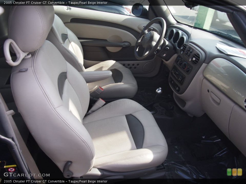 Taupe/Pearl Beige Interior Photo for the 2005 Chrysler PT Cruiser GT Convertible #79092780