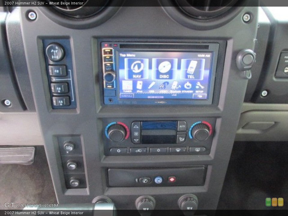 Wheat Beige Interior Controls for the 2007 Hummer H2 SUV #79096864