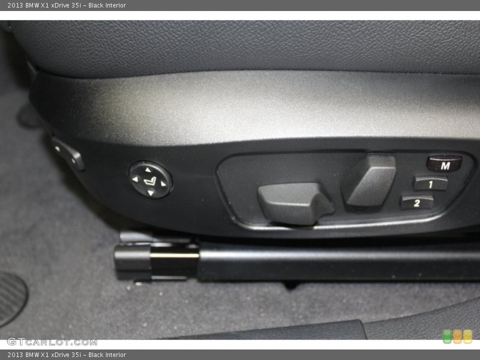 Black Interior Controls for the 2013 BMW X1 xDrive 35i #79100208