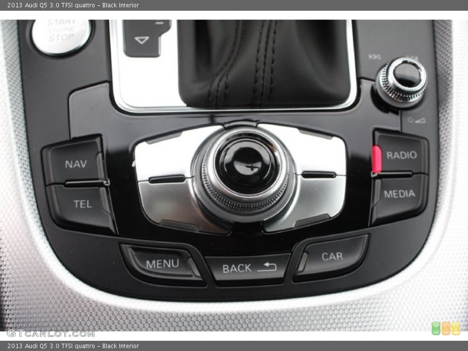 Black Interior Controls for the 2013 Audi Q5 3.0 TFSI quattro #79116009