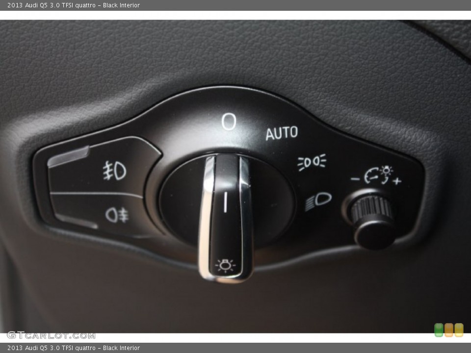 Black Interior Controls for the 2013 Audi Q5 3.0 TFSI quattro #79116093