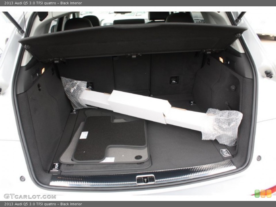 Black Interior Trunk for the 2013 Audi Q5 3.0 TFSI quattro #79116150