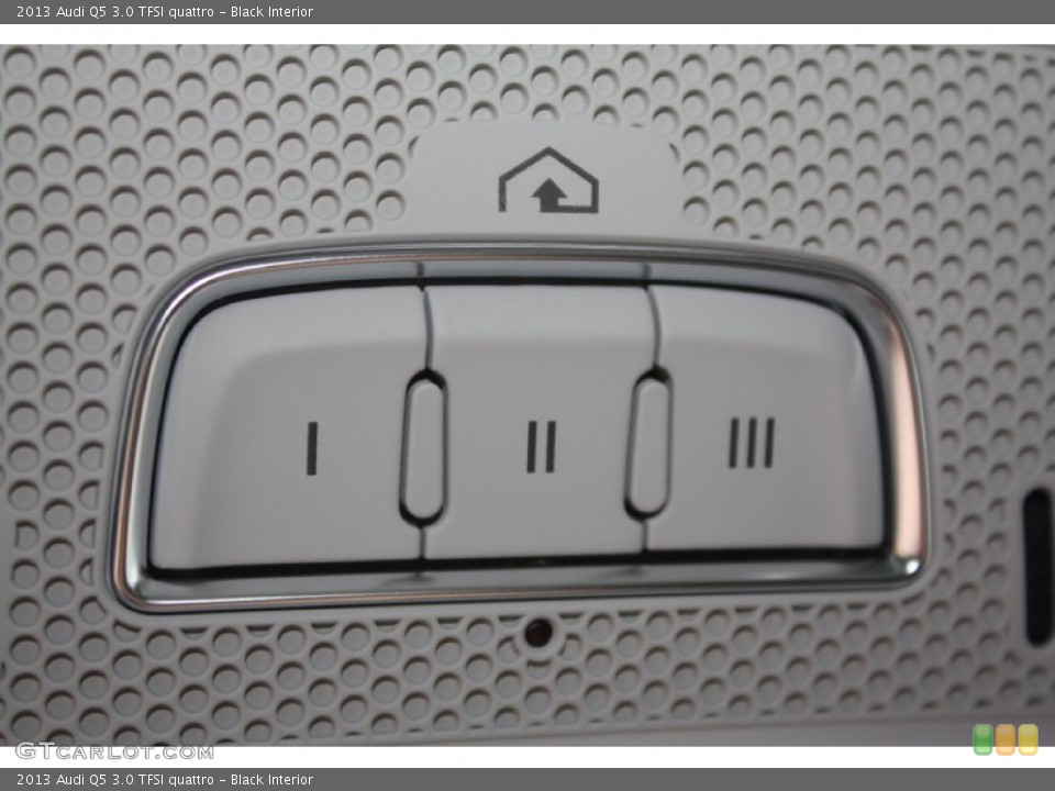 Black Interior Controls for the 2013 Audi Q5 3.0 TFSI quattro #79117042