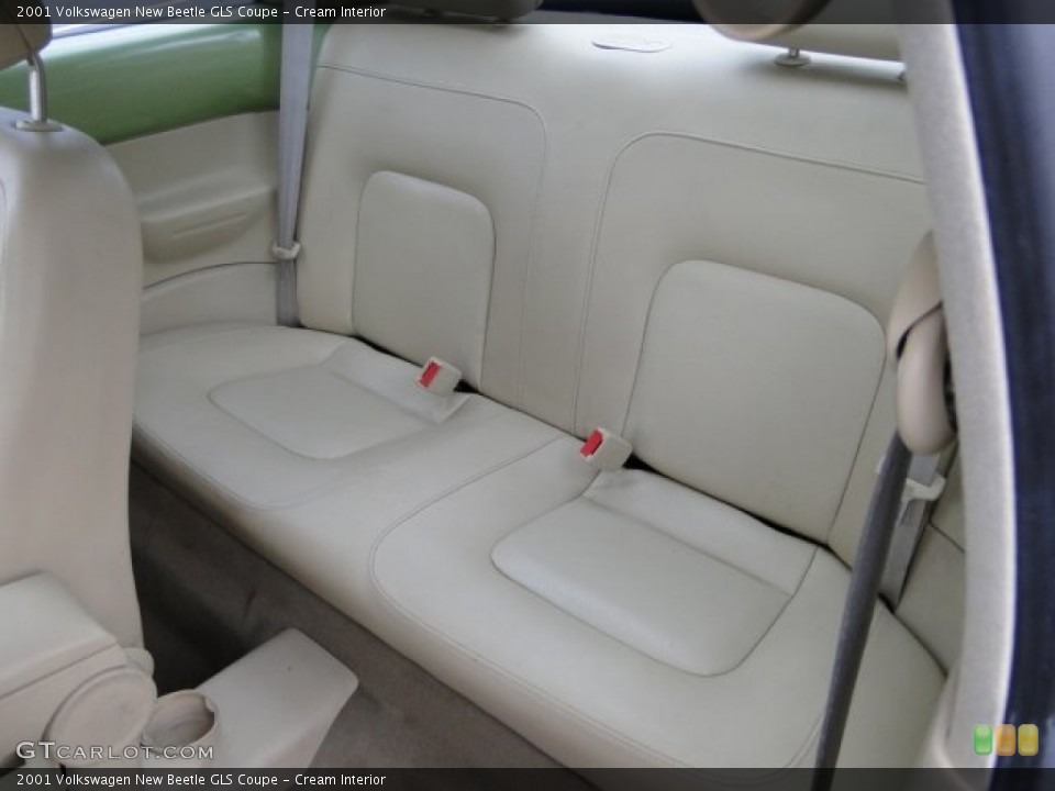 Cream Interior Rear Seat for the 2001 Volkswagen New Beetle GLS Coupe #79129200