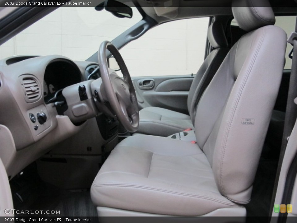 Taupe Interior Photo for the 2003 Dodge Grand Caravan ES #79130253