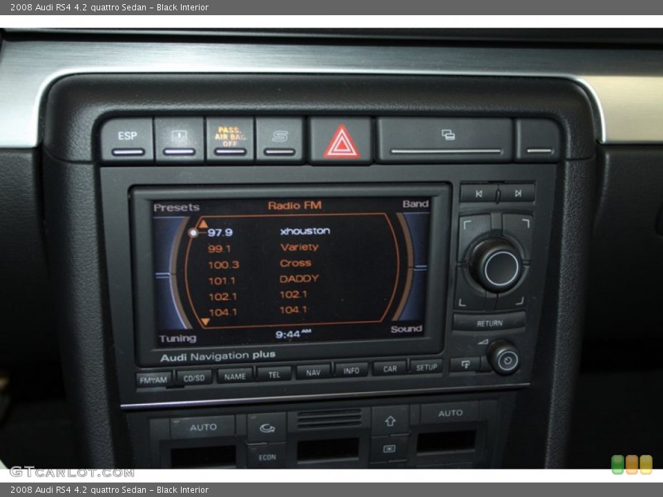 Black Interior Controls for the 2008 Audi RS4 4.2 quattro Sedan #79132685