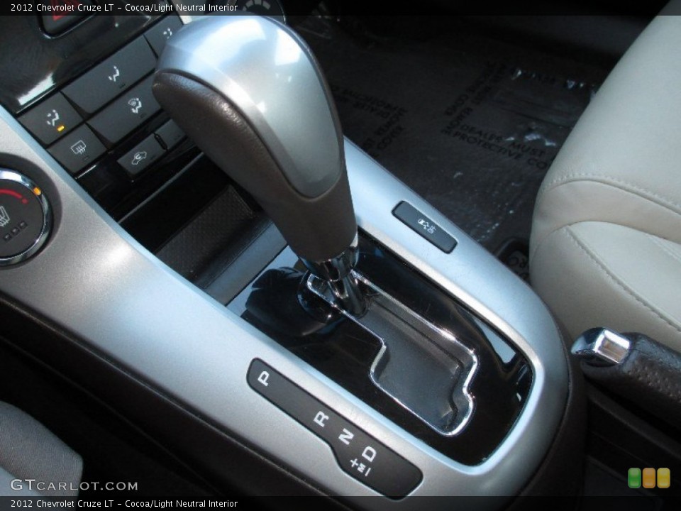 Cocoa/Light Neutral Interior Transmission for the 2012 Chevrolet Cruze LT #79135926
