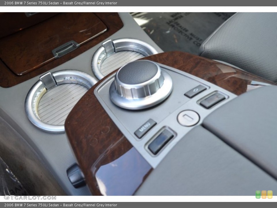 Basalt Grey/Flannel Grey Interior Controls for the 2006 BMW 7 Series 750Li Sedan #79136559