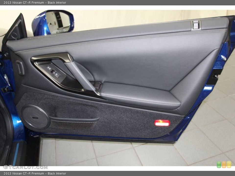 Black Interior Door Panel for the 2013 Nissan GT-R Premium #79141431