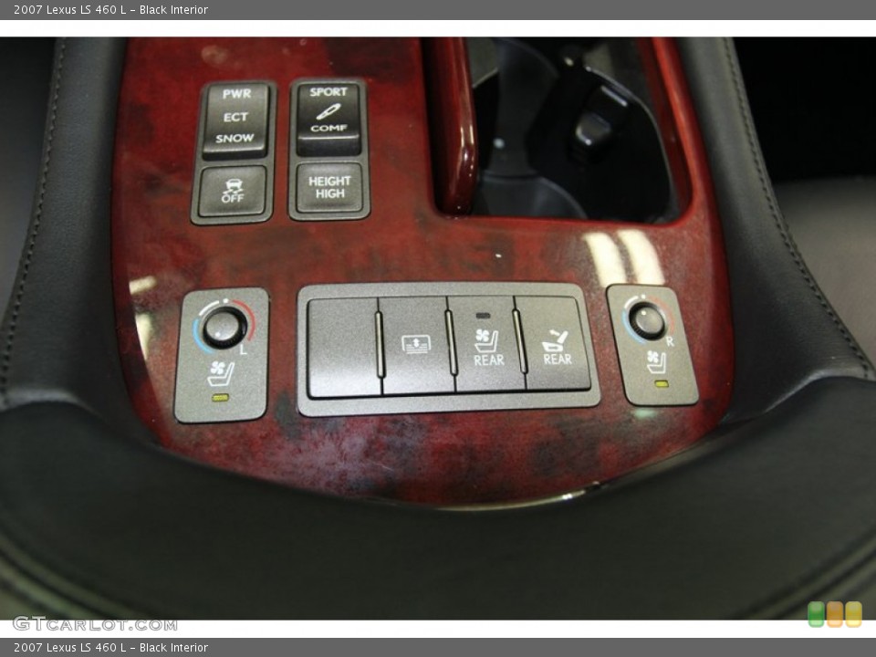 Black Interior Controls for the 2007 Lexus LS 460 L #79146642