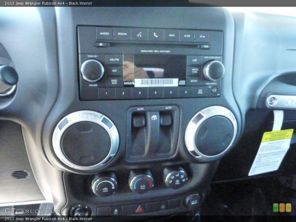 Black Interior Controls for the 2013 Jeep Wrangler Rubicon 4x4 #79147098