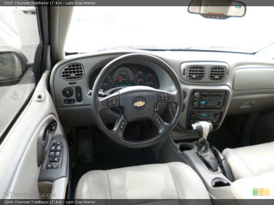 Light Gray Interior Dashboard for the 2006 Chevrolet TrailBlazer LT 4x4 #79153844