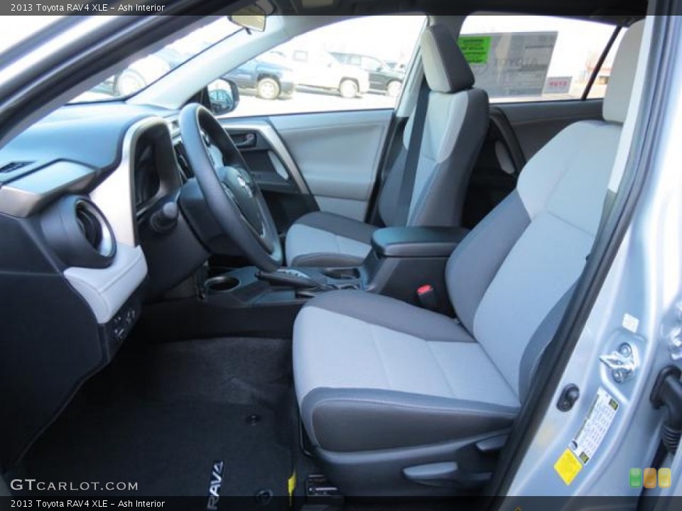 Ash Interior Photo for the 2013 Toyota RAV4 XLE #79161875