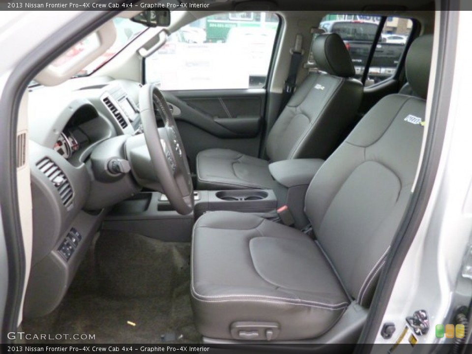 Graphite Pro-4X Interior Photo for the 2013 Nissan Frontier Pro-4X Crew Cab 4x4 #79168910
