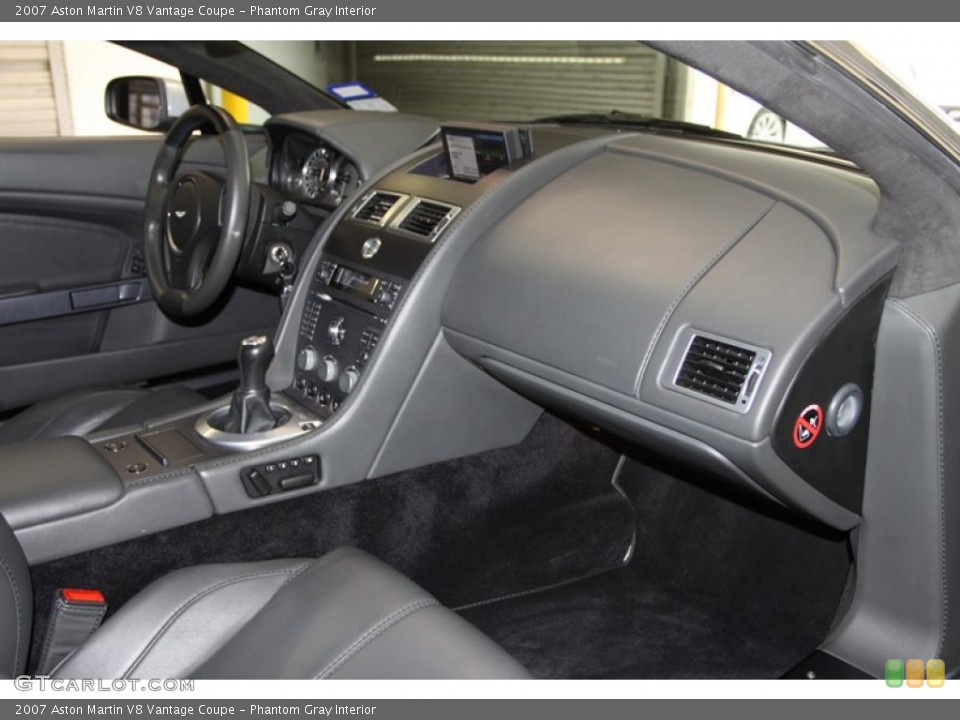 Phantom Gray Interior Dashboard for the 2007 Aston Martin V8 Vantage Coupe #79171548
