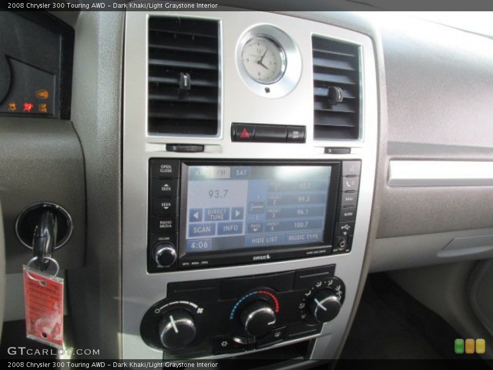 Dark Khaki/Light Graystone Interior Controls for the 2008 Chrysler 300 Touring AWD #79183174