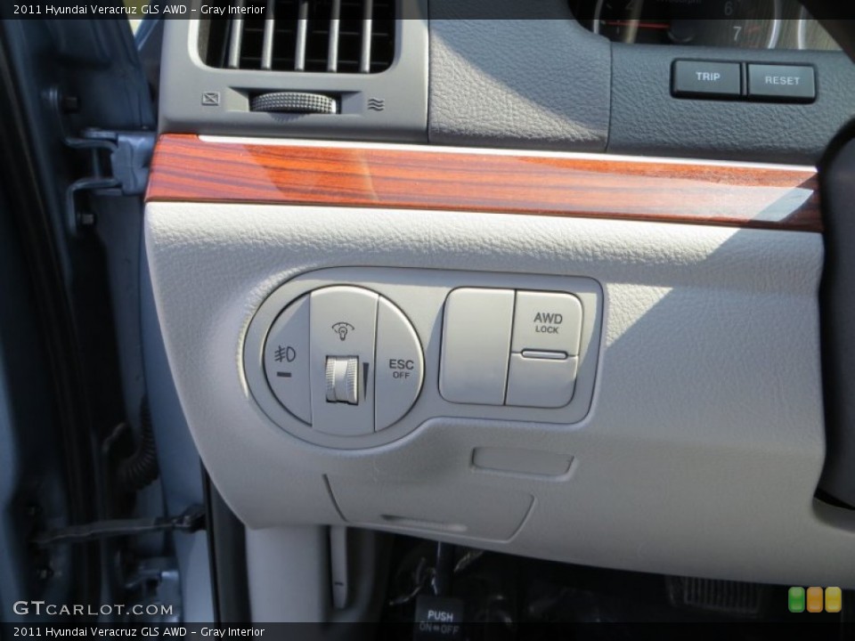 Gray Interior Controls for the 2011 Hyundai Veracruz GLS AWD #79190509