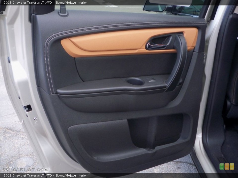 Ebony/Mojave Interior Door Panel for the 2013 Chevrolet Traverse LT AWD #79194551