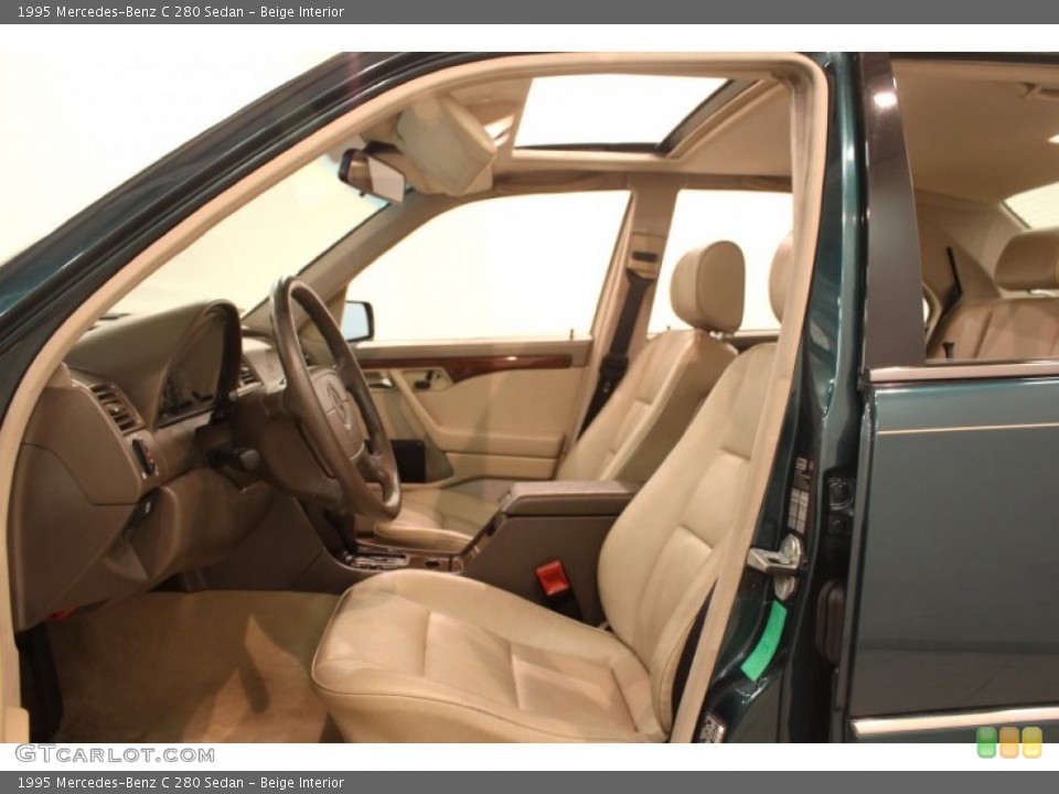 Beige Interior Photo for the 1995 Mercedes-Benz C 280 Sedan #79195233