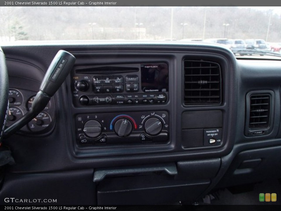 Graphite Interior Controls for the 2001 Chevrolet Silverado 1500 LS Regular Cab #79203250