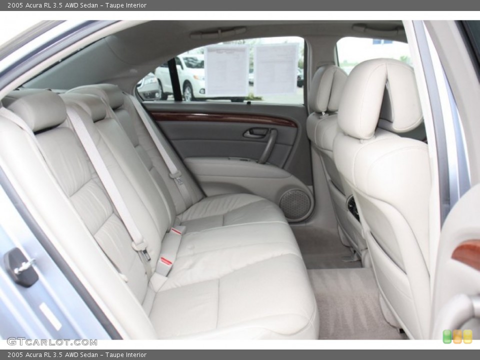 Taupe Interior Rear Seat for the 2005 Acura RL 3.5 AWD Sedan #79214416