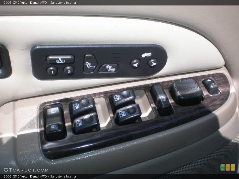 Sandstone Interior Controls for the 2005 GMC Yukon Denali AWD #79220186