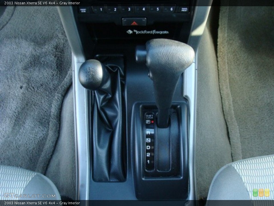 Gray Interior Transmission for the 2003 Nissan Xterra SE V6 4x4 #79239166