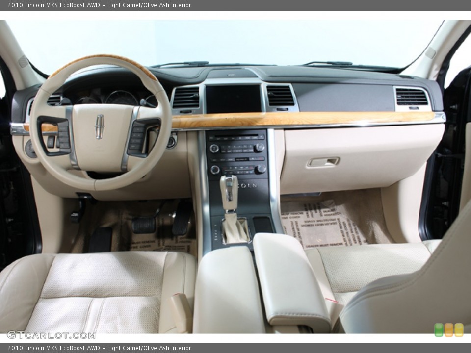 Light Camel/Olive Ash Interior Dashboard for the 2010 Lincoln MKS EcoBoost AWD #79239834