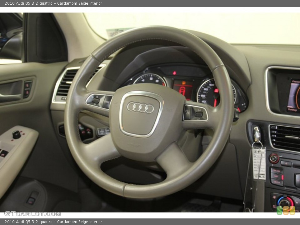 Cardamom Beige Interior Steering Wheel for the 2010 Audi Q5 3.2 quattro #79240846